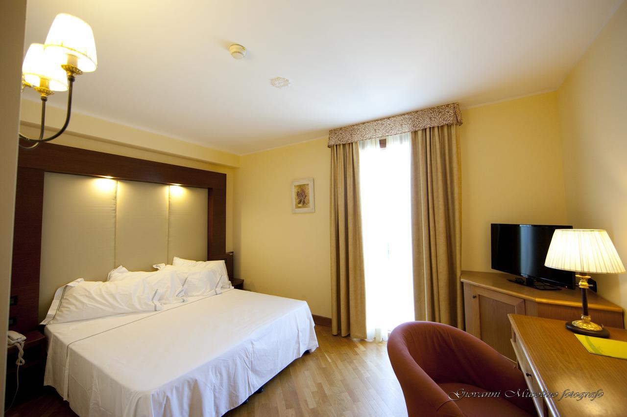 Uliveto Principessa Park Hotel Taurianova ภายนอก รูปภาพ